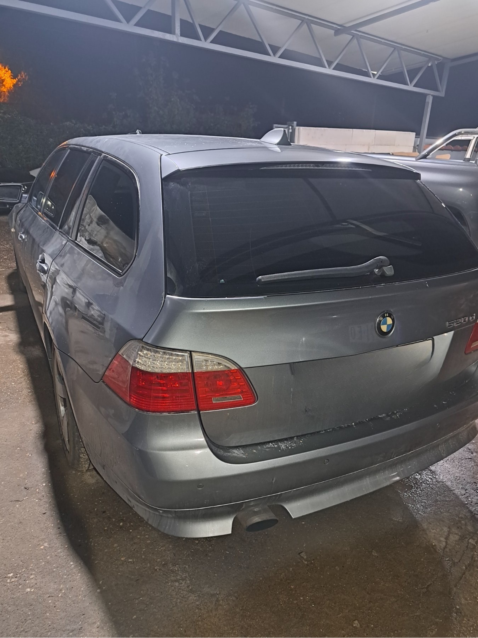 Bmw zatamljivanje zadnjeg stakla